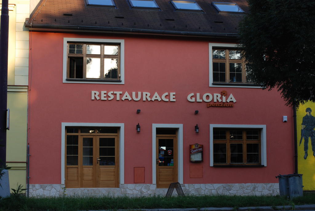 Hotel Gloria à Olomouc Extérieur photo